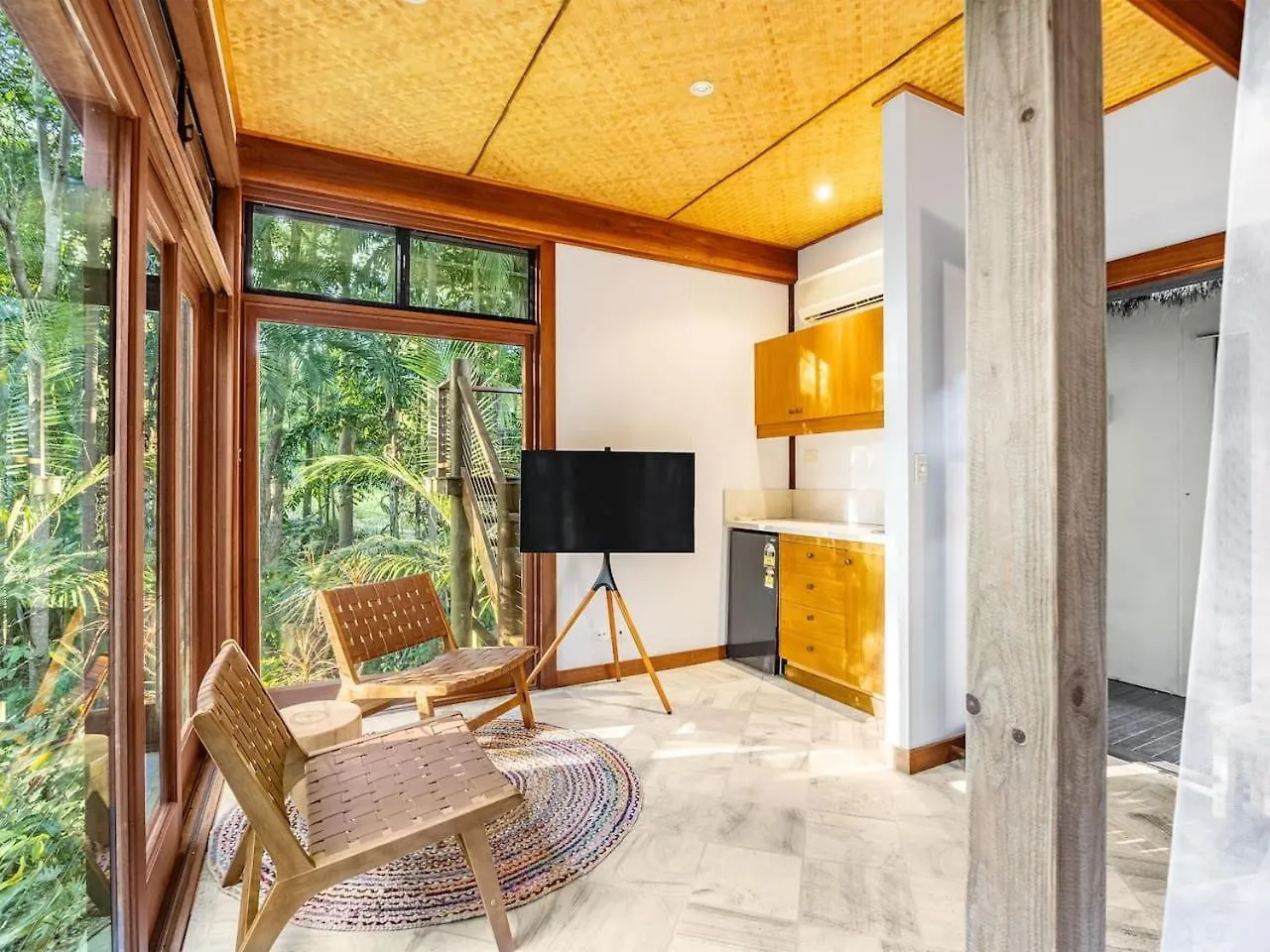 Pool Tennis And Cinema 7Beds Bali Inspired Retreat Jindalee Hébergement de vacances