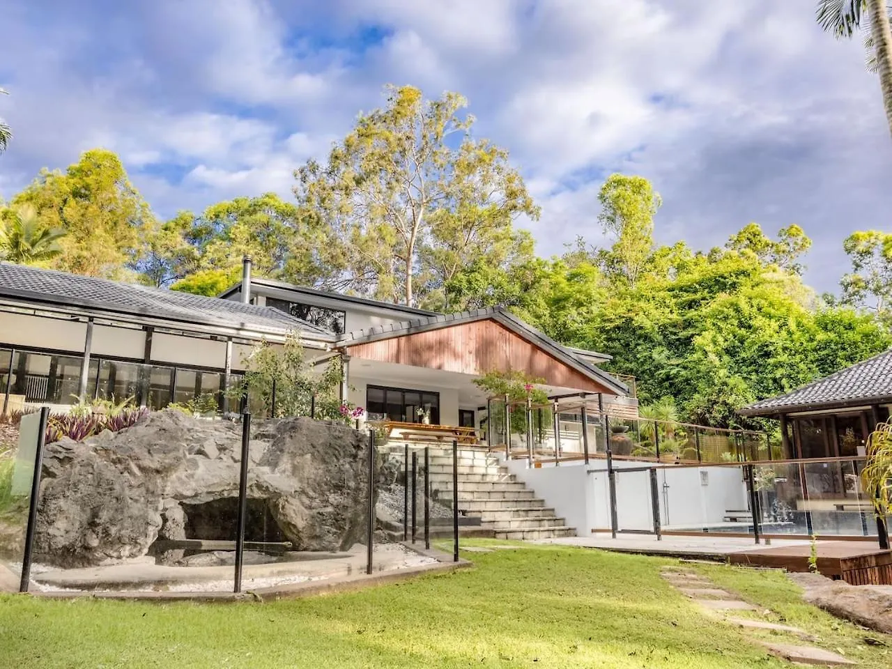 Pool Tennis And Cinema 7Beds Bali Inspired Retreat Jindalee Semesterbostad