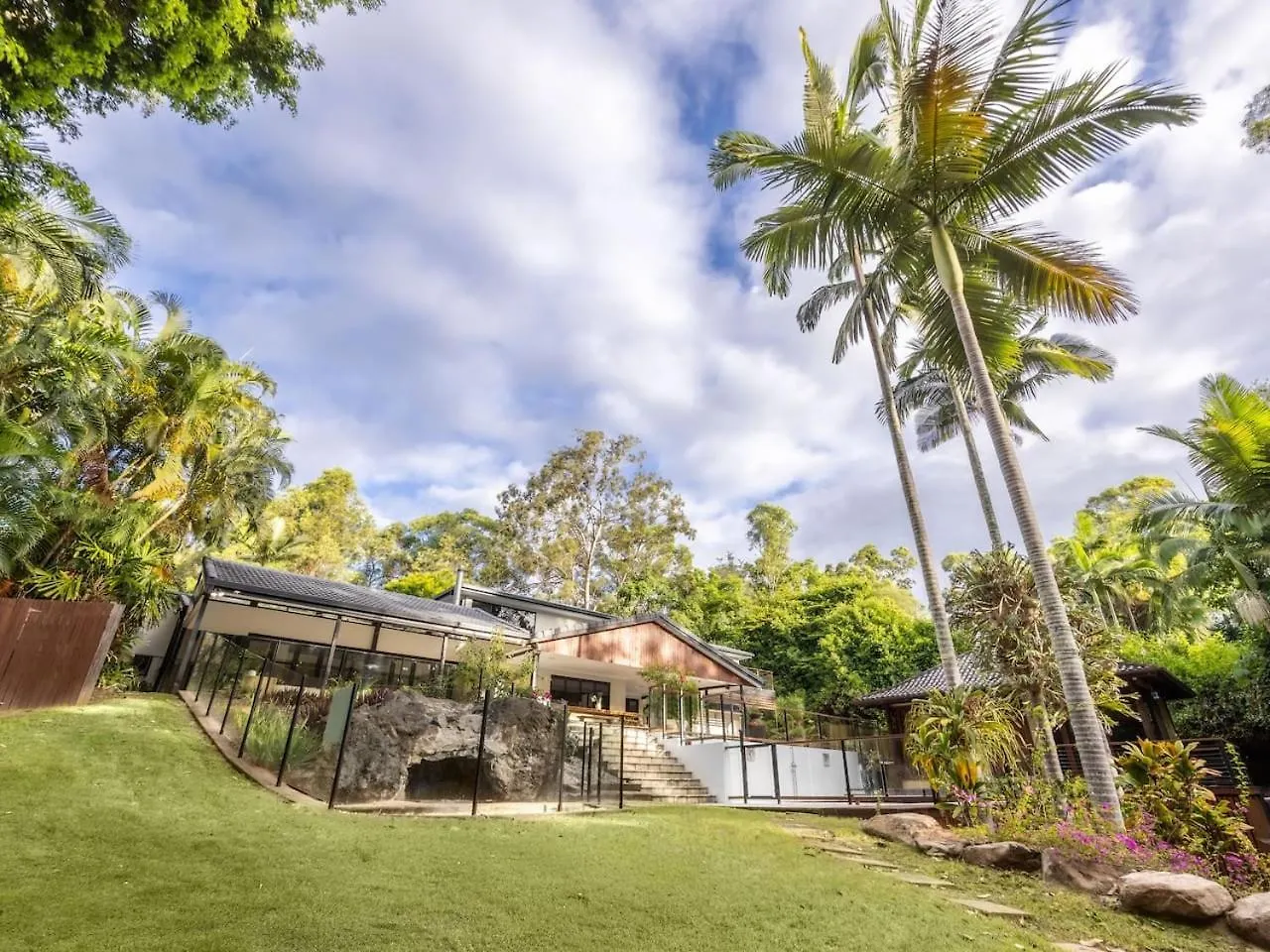 Pool Tennis And Cinema 7Beds Bali Inspired Retreat Jindalee